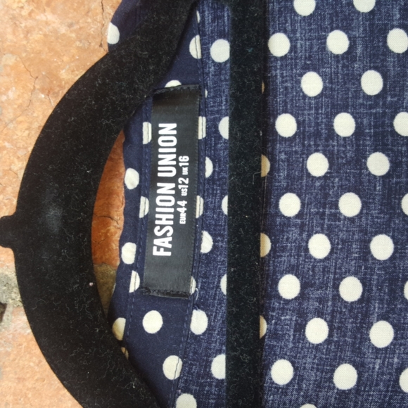 Cropped Button Up - Picture 7 of 10